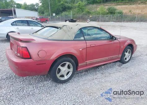 2001 Ford Mustang from USA, damaged, VIN 1FAFP44491F185244